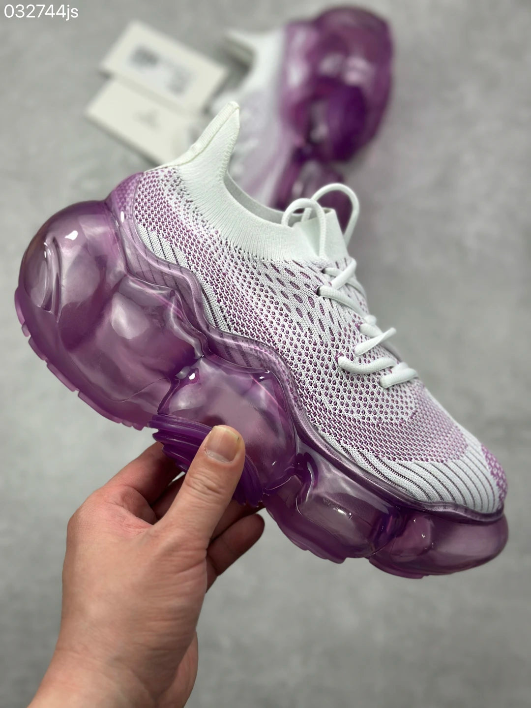 Classic Brand Running Shoes For Women Designer Sports and Leisure Shoe Lady Thick Bottom Walking Shoe Ladies Best Sneakers